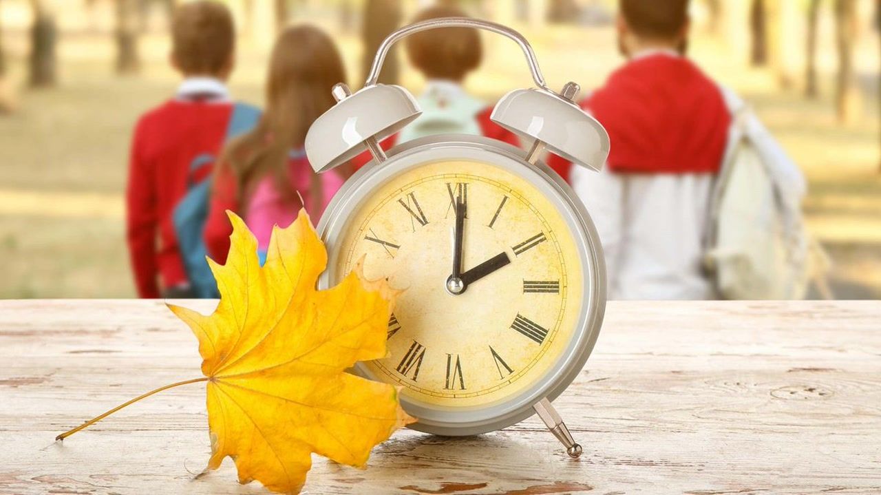 Exact date UK clocks go back in October as nights start getting darker