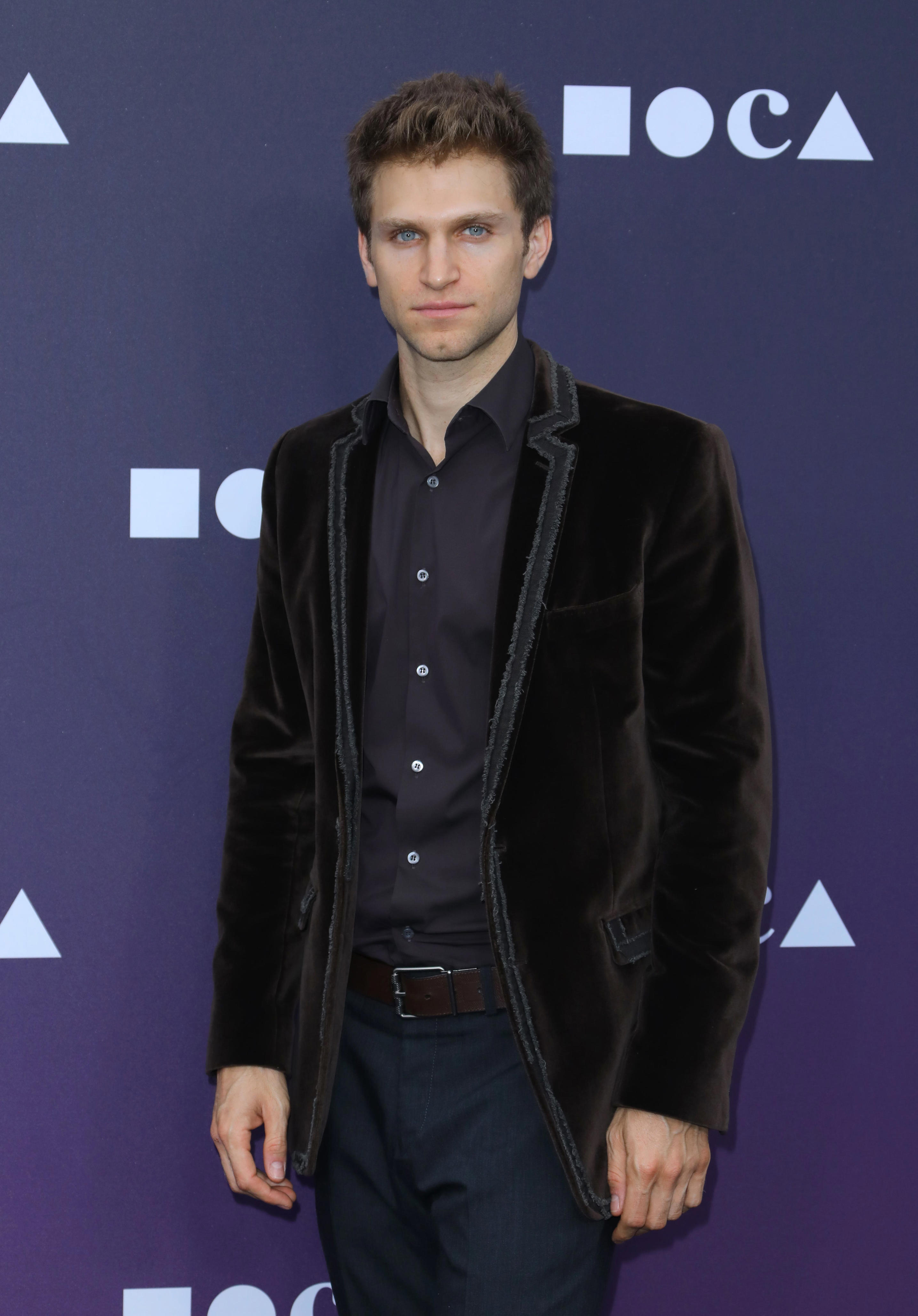 'Pretty Little Liars' actor Keegan Allen robbed at gunpoint in Los Angeles