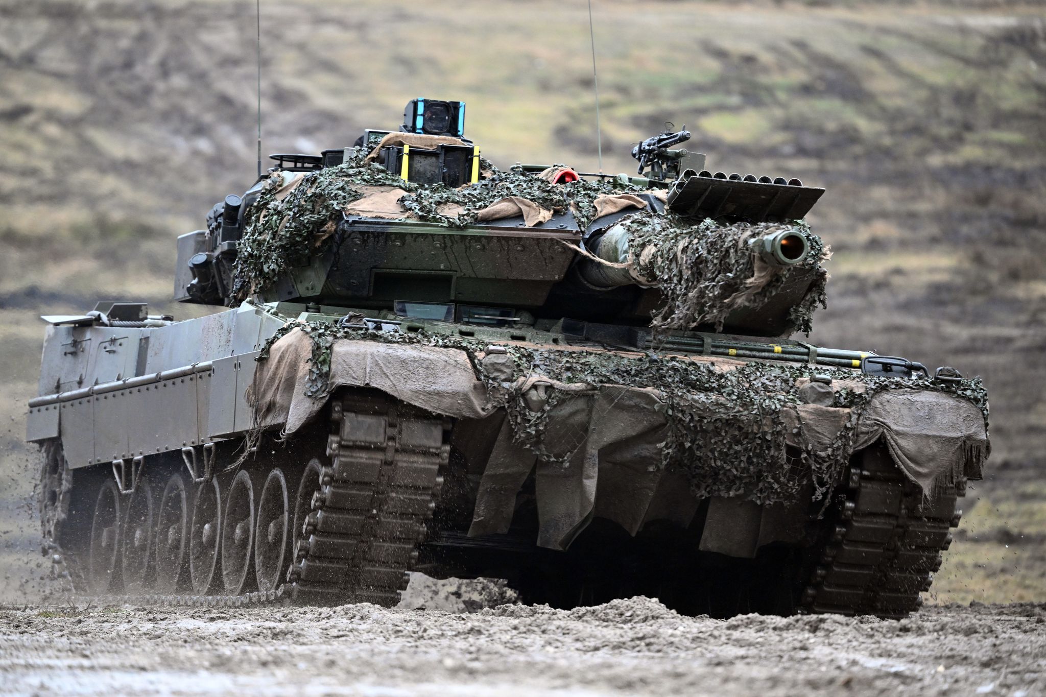 Paris and Berlin pledge to push ahead with MGCS tank project