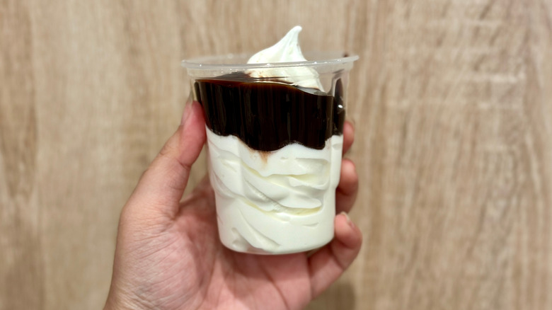 McDonald's employee reveals the trick to ordering a 'perfect' sundae ...