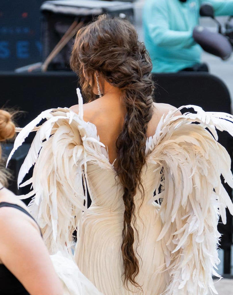 Zendaya poses in exquisite lace ensemble and curve-sculpting jeans ...