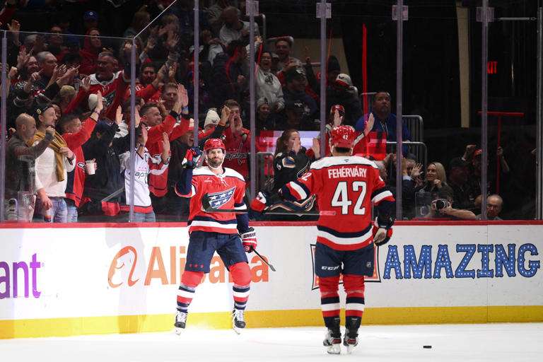 Capitals beat Rangers 3-1 after New York goalie Igor Shesterkin is ...