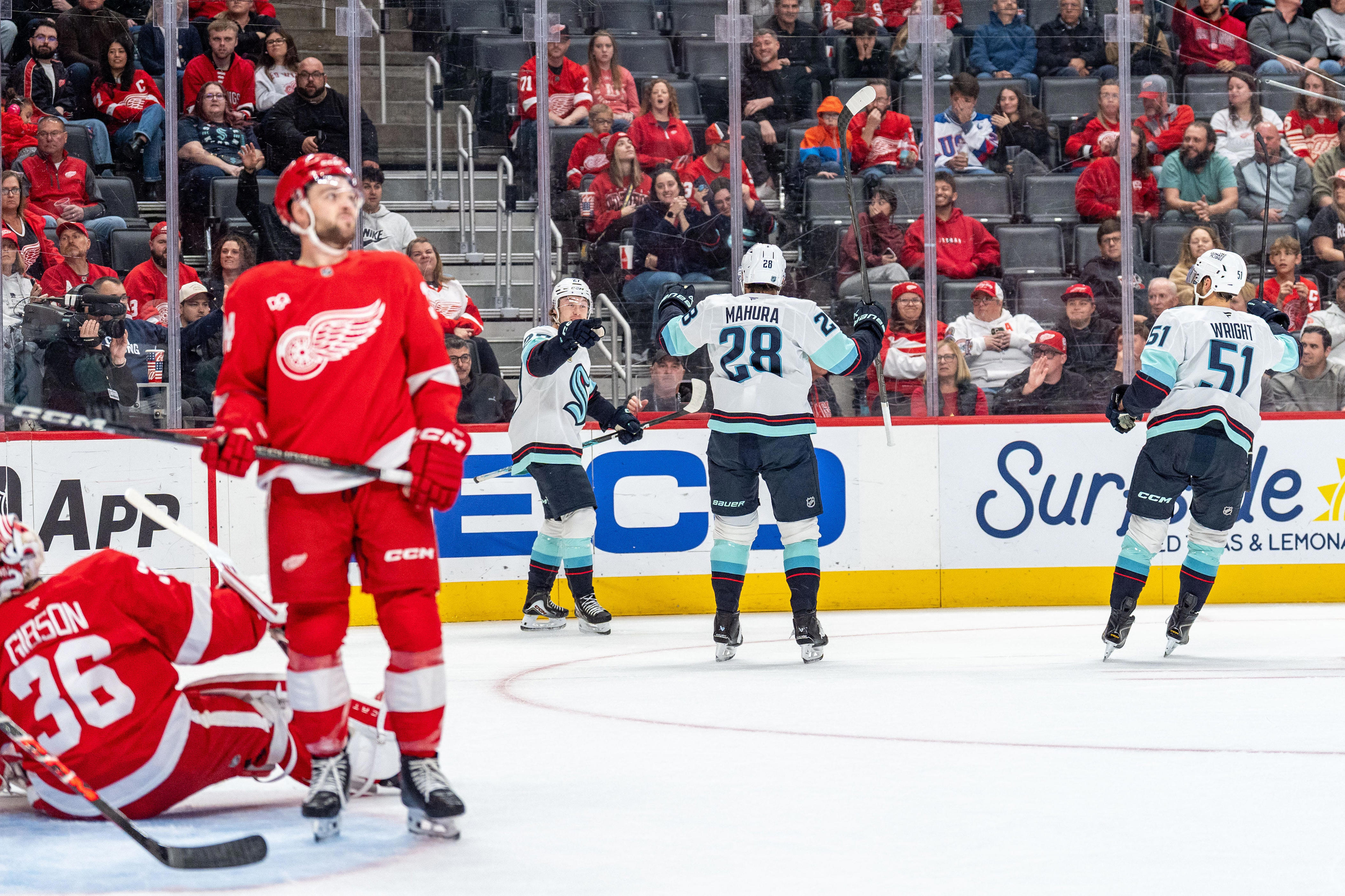 Second-period onslaught buries Red Wings: 'We got lazy and soft'