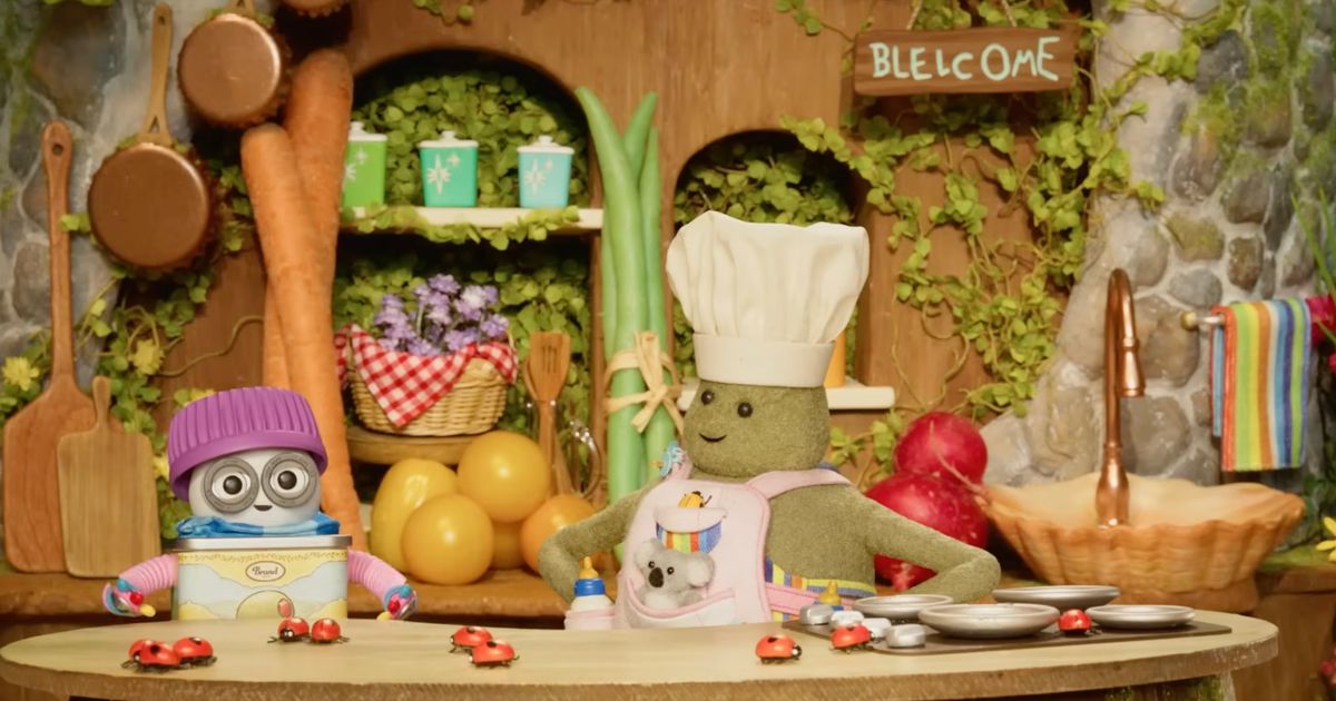 The tiny chef is cooking up a new show