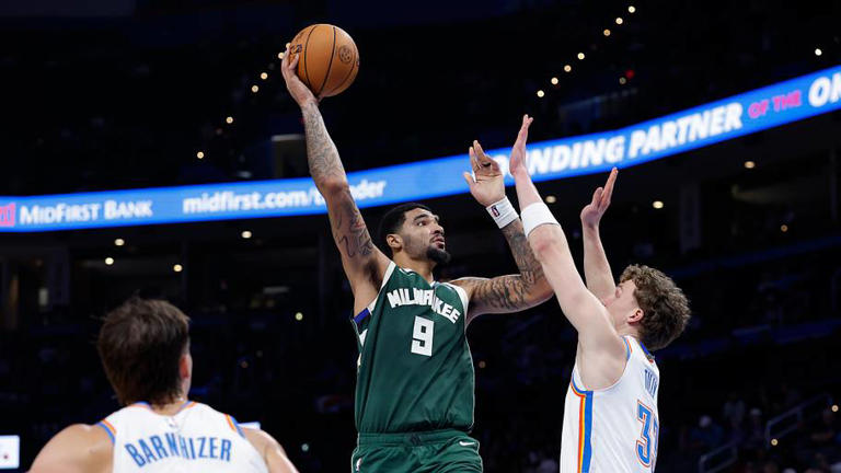 A potential Bucks problem after the last preseason game