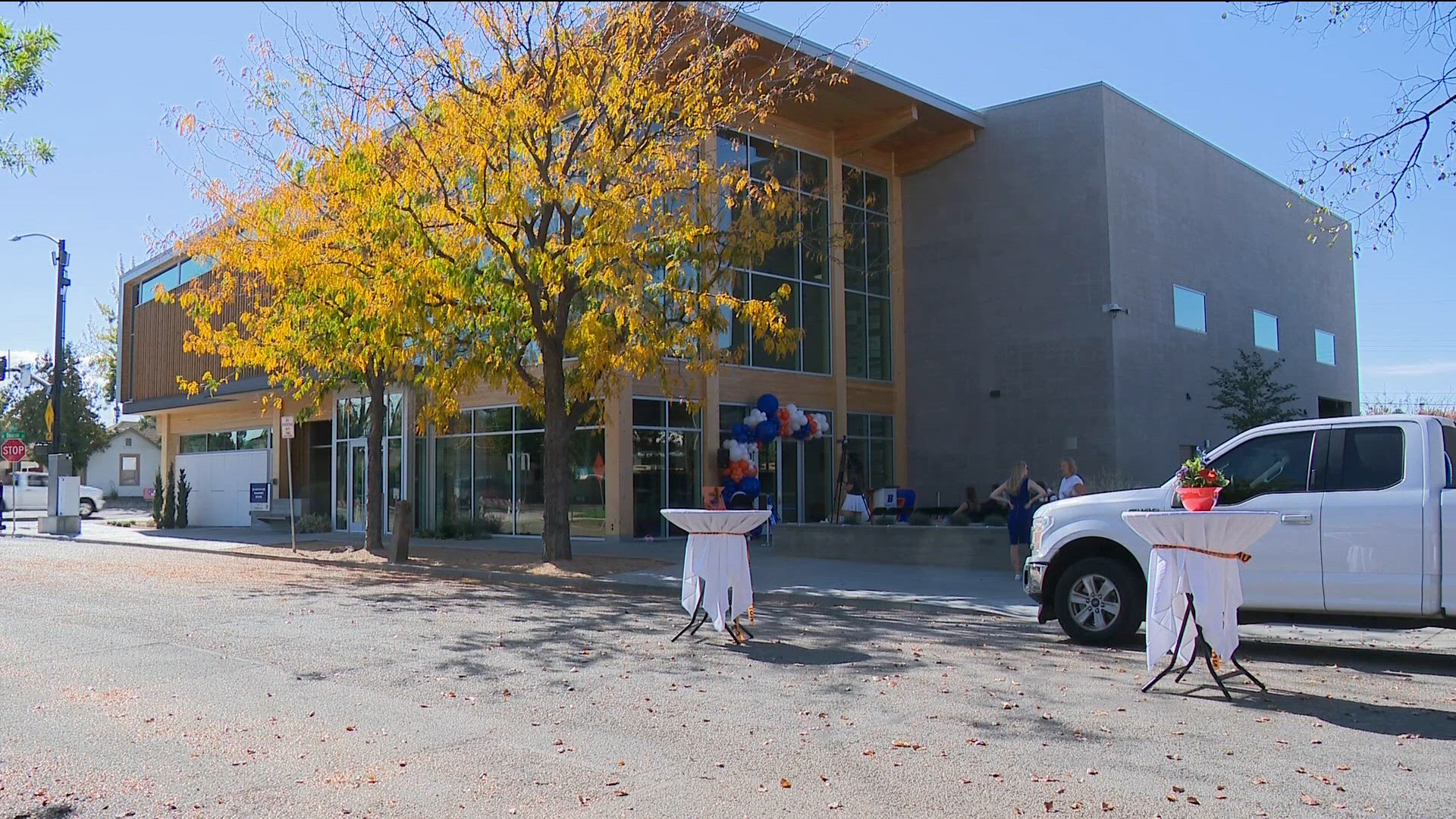 Boise State celebrates opening of new construction management building