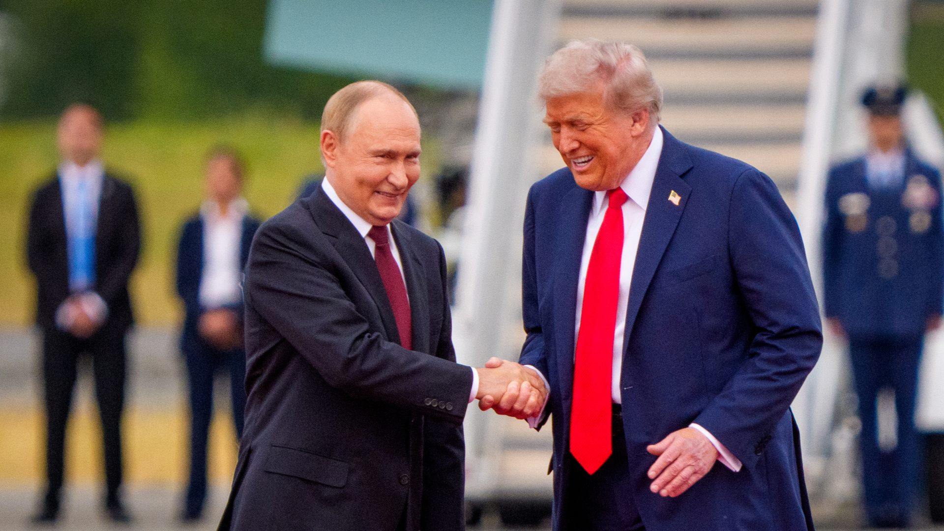 Putin rejects idea of ending war with Ukraine in call with Trump