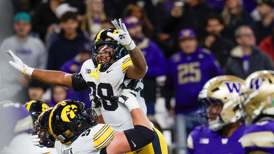 Biggest winners of Iowa football's statement win over Washington