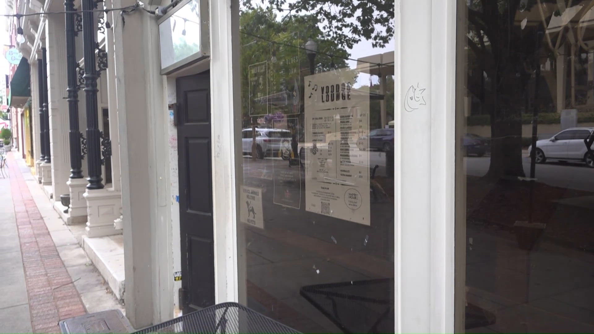 Huntsville bar temporarily closed over business license as owner blames ...