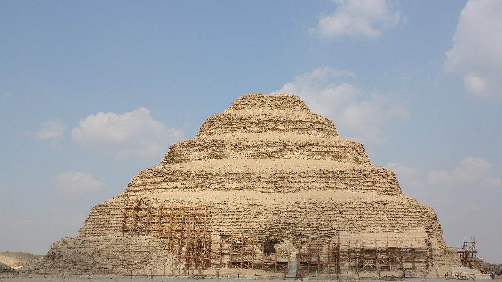 20 pyramid myths Hollywood helped spread about ancient Egypt