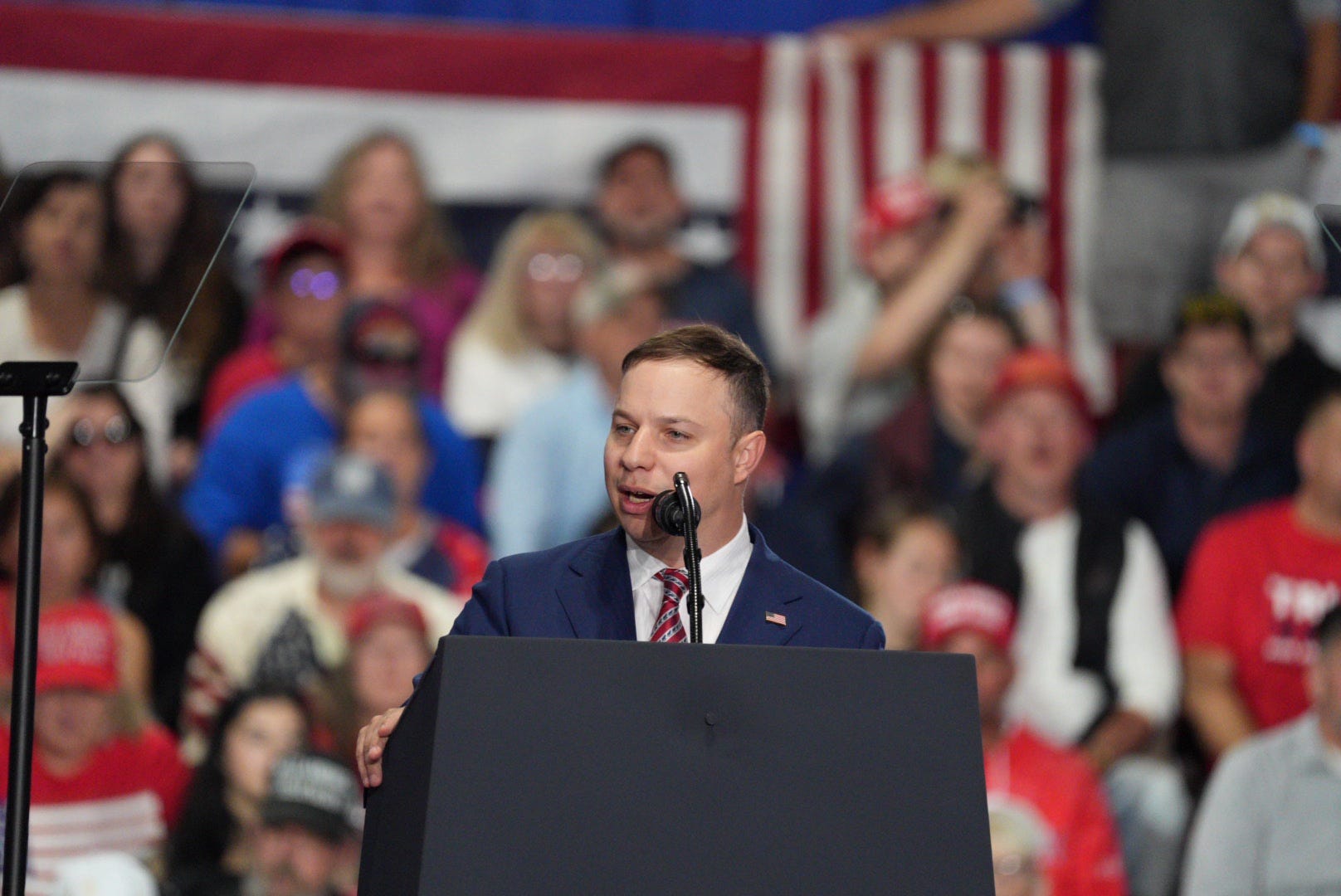 Mohawk Valley candidates warm up crowd for Trump in Syracuse