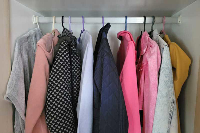 I used the one touch rule to declutter my closet and got rid of 47 items