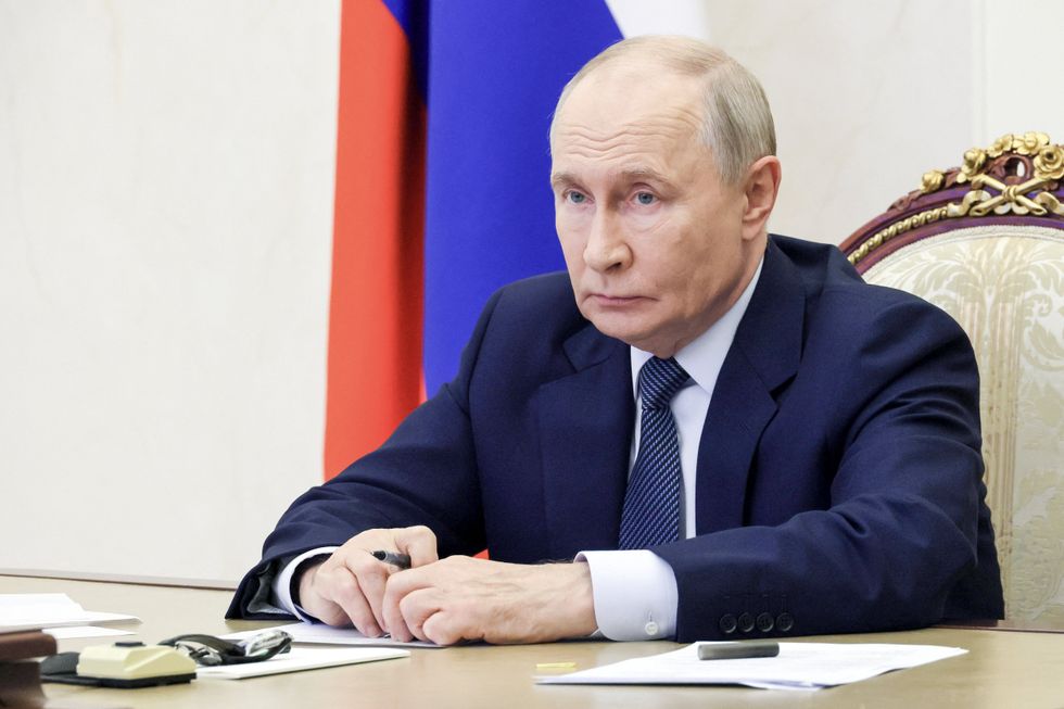 Vladimir Putin left stuck on plane as Ukraine launches blitz on Moscow