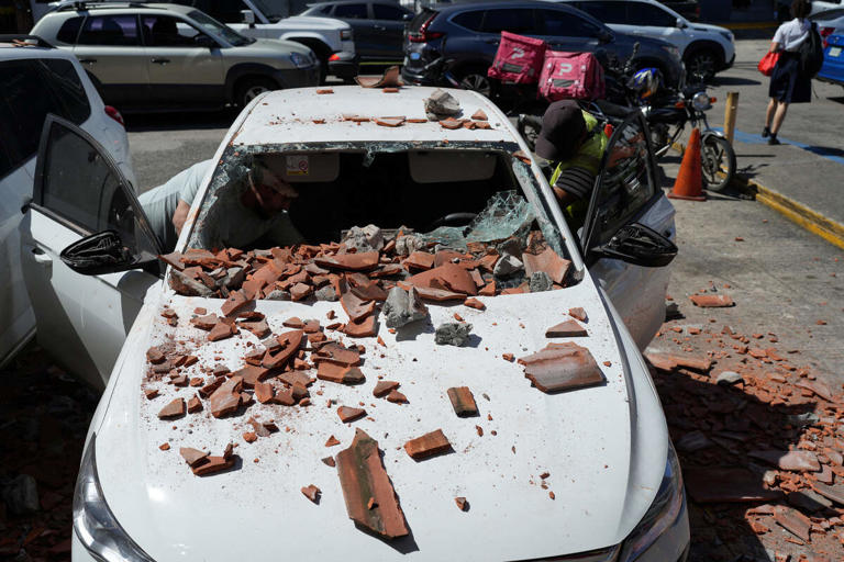 Panama rocked by massive earthquake; widespread damage reported ...