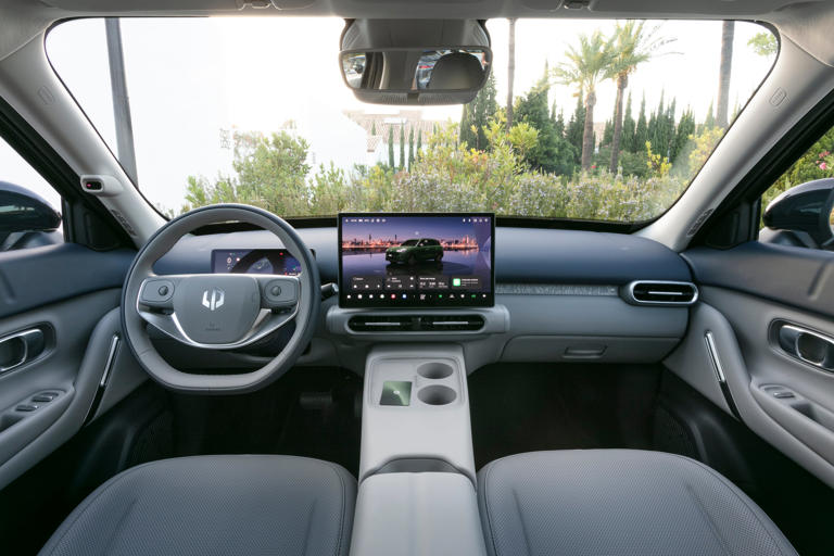 2027 Leapmotor B03X price and specs