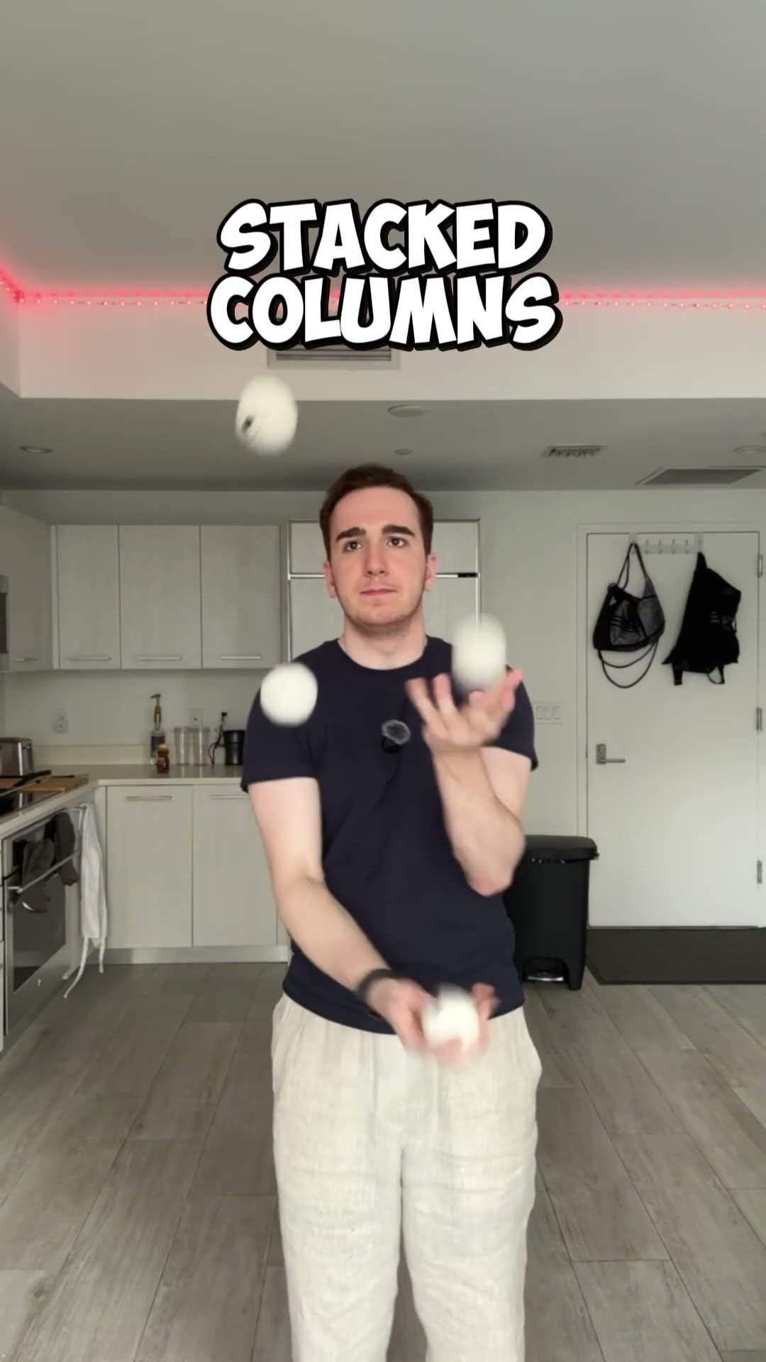 Mastering the 4-ball juggling tricks