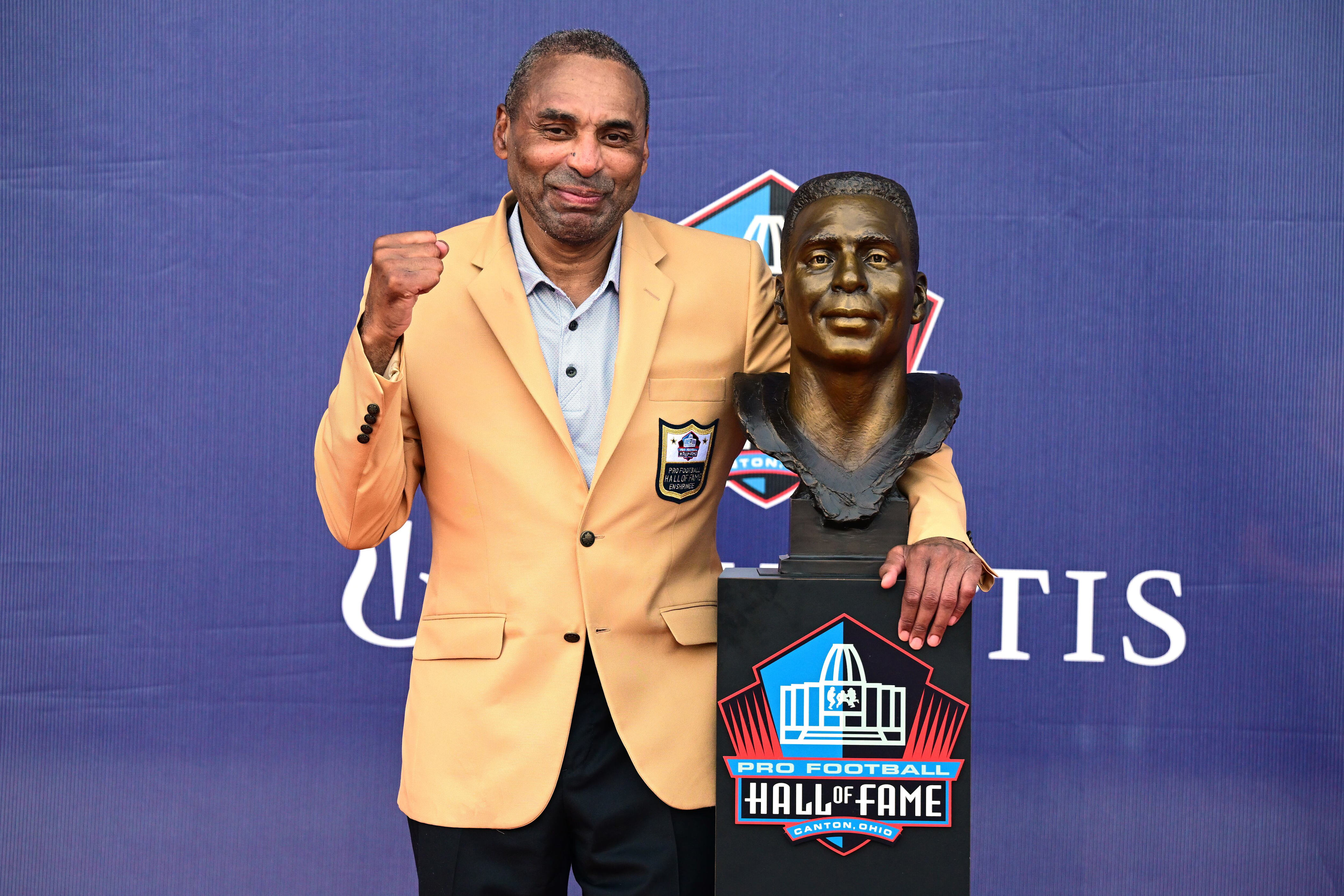 Where a legend began: Davenport to officially dedicate Roger Craig ...