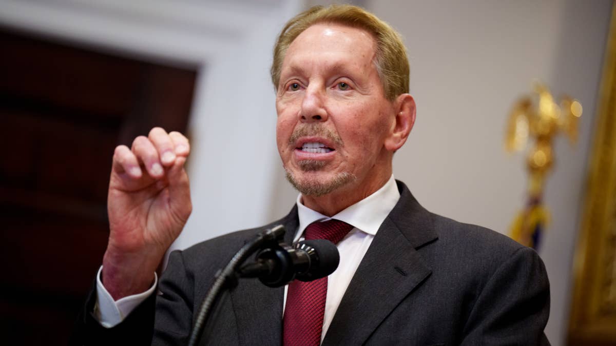 How much ORCL stock does Oracle founder & CTO Larry Ellison actually own?