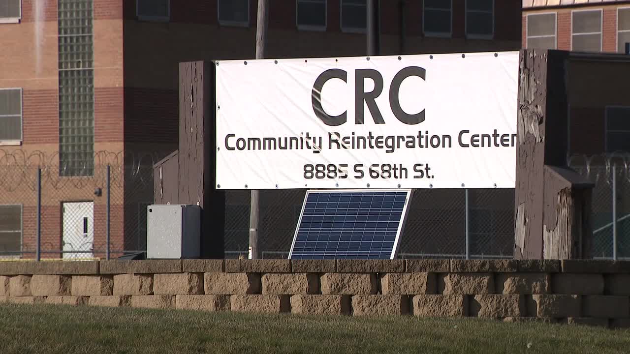 Inmate tablet messaging at Community Reintegration Center suspended