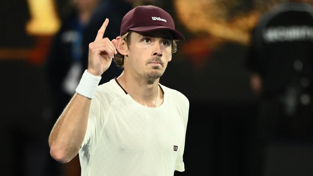 Alex de Minaur gifted walkover at Shanghai Masters as Novak Djokovic ...