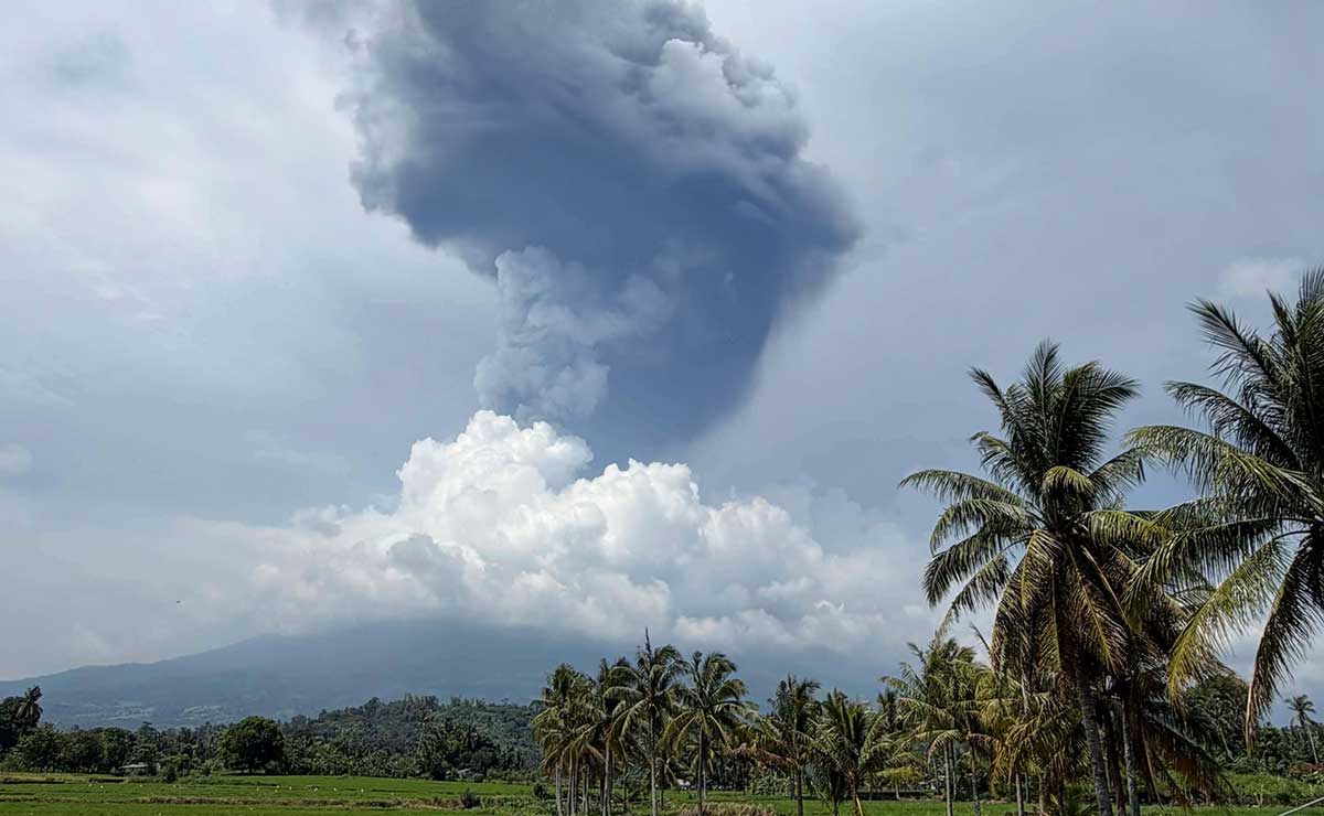 OCD: Ashfall, sulfuric odor after Kanlaon’s explosive eruption