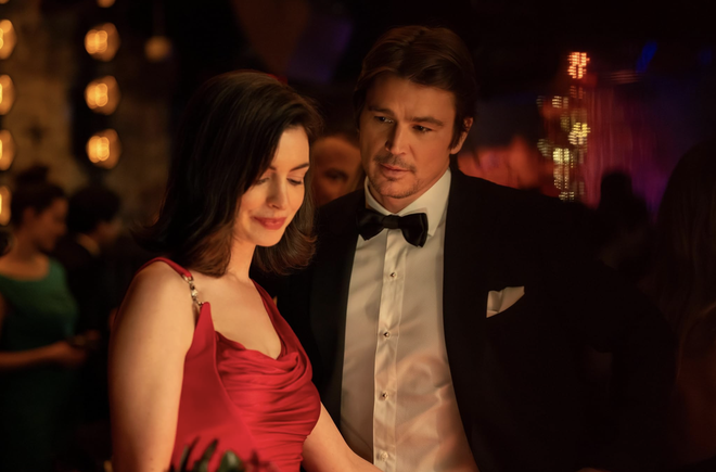 Verity của Anne Hathaway doanh thu ổn nhưng chỉ là 'bản sao hạng hai' The Housemaid?