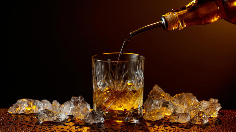 Classic cocktails that taste better with rye