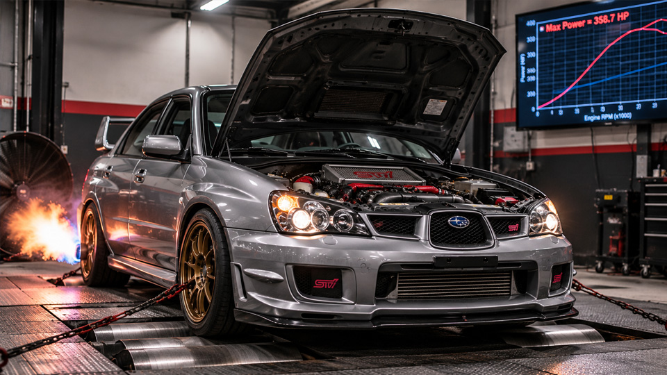 Pleine charge révèle le côté sauvage de cette Impreza STI