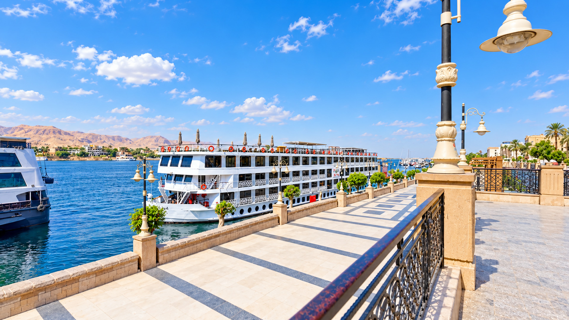 Walking along the Nile in Luxor Egypt (4K)