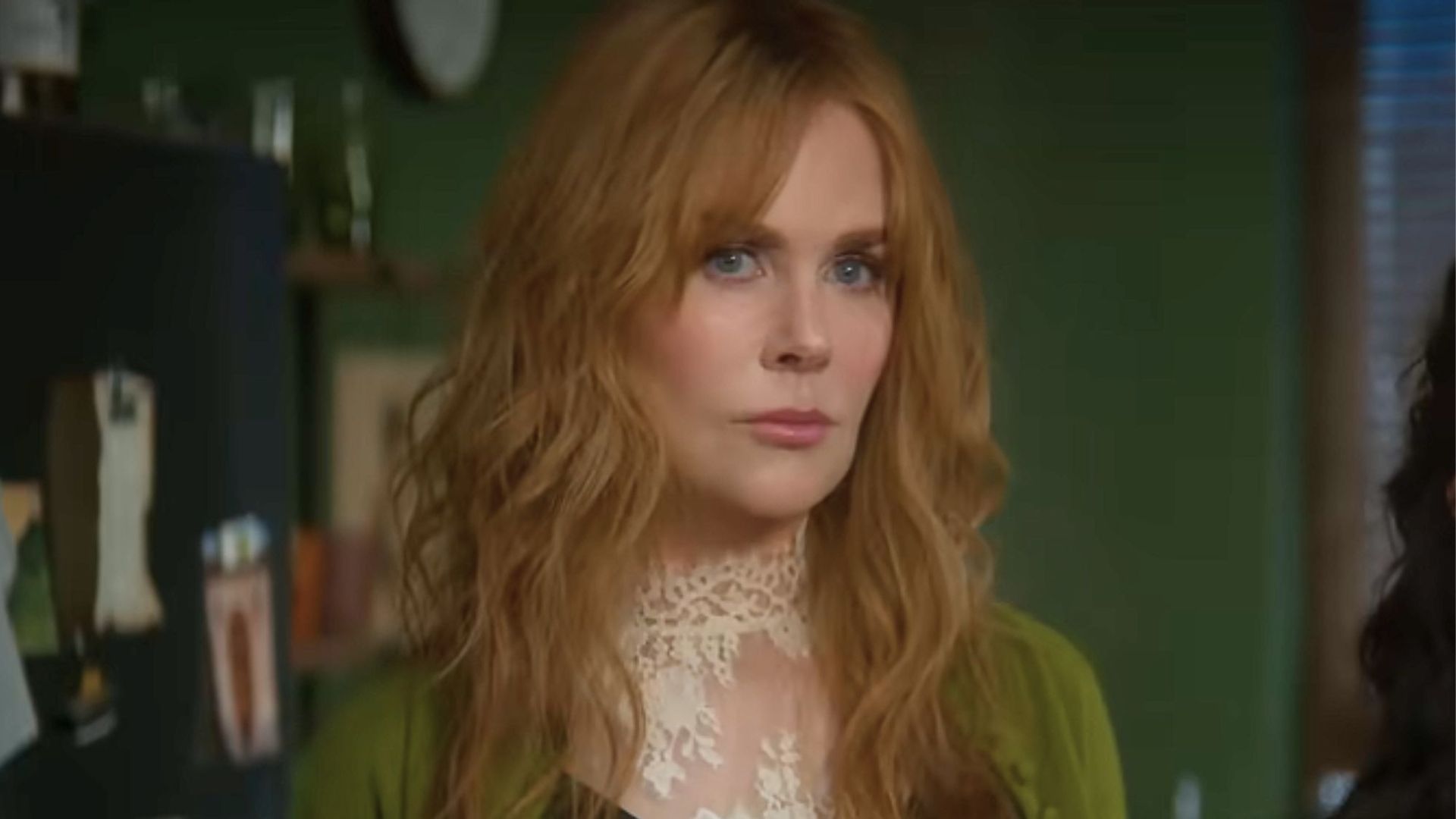 Nicole Kidman is pretty under pink lights for Breast Cancer Awareness Month