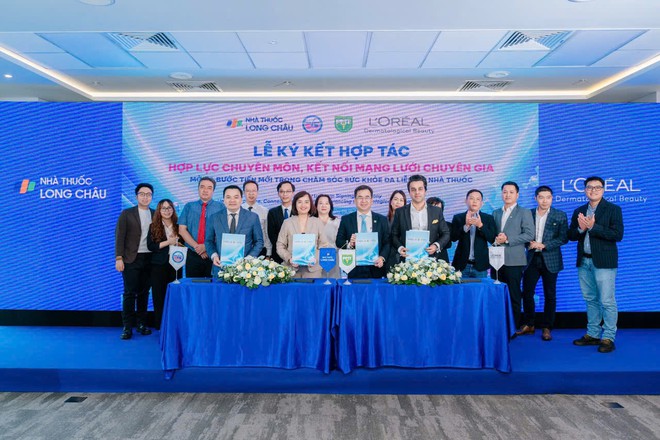 Long Châu, Hội Da liễu TP.HCM, Trường ĐH Y khoa Phạm Ngọc Thạch và L’Oréal mở rộng mạng lưới chăm sóc da liễu cộng đồng