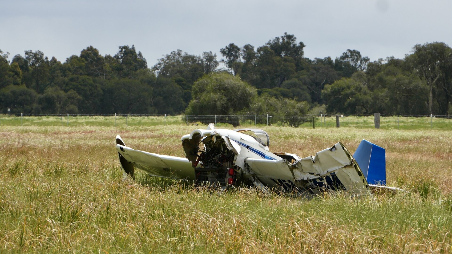 Two men injured as light aircraft plunges into field north of Perth