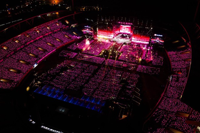 Mỹ Tâm, Tùng Dương, Quốc Thiên và các anh trai đại chiến concert cuối năm: Phép thử showbiz?