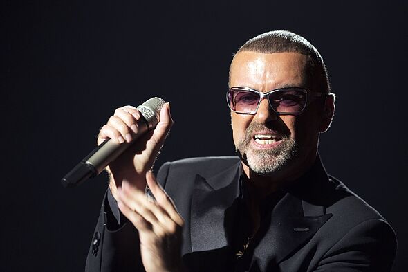 Legendary singer searched world for surgeon after Martin Kemp's horror ...