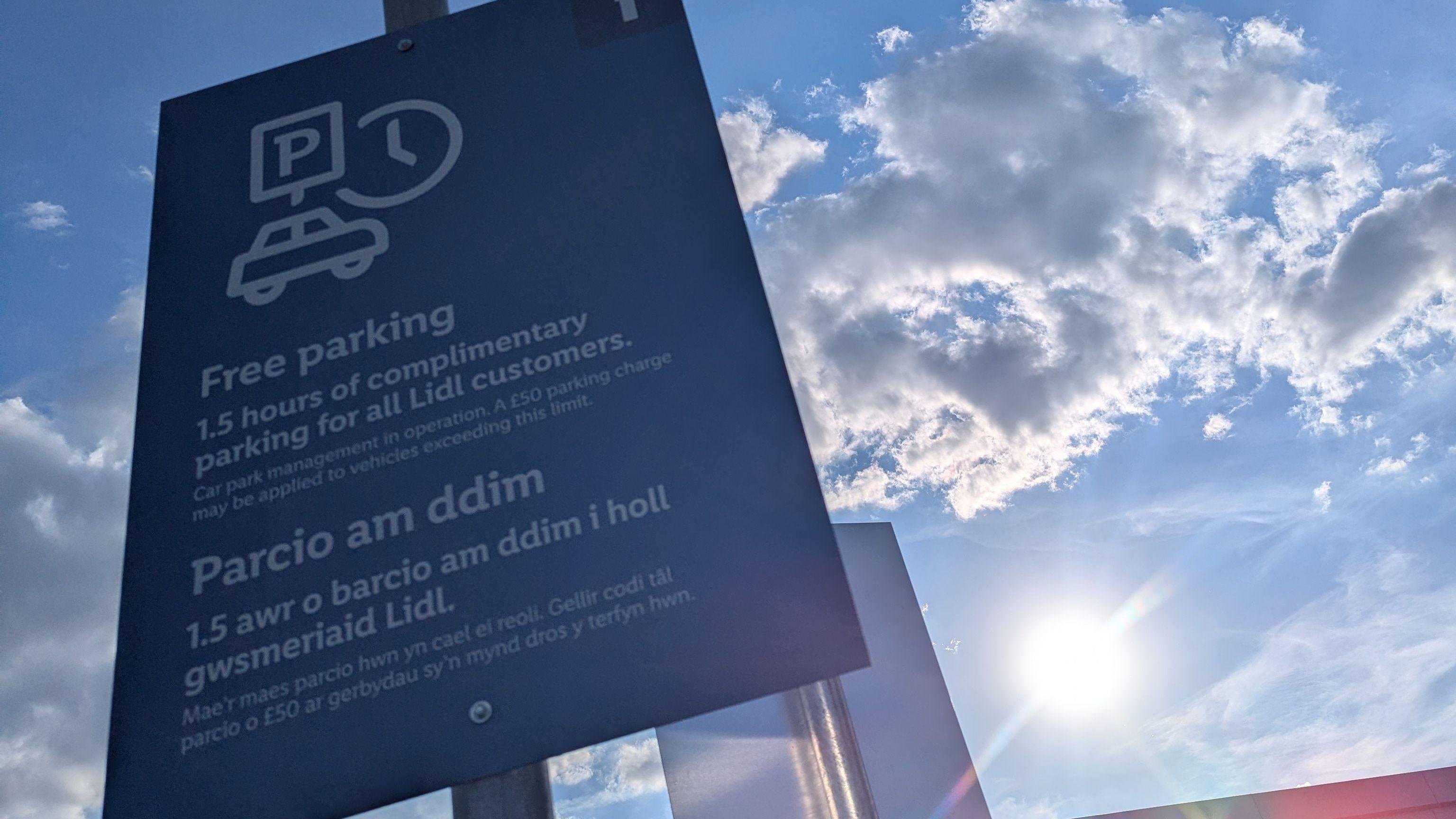 Lidl signs get Welsh translation - in Nottingham
