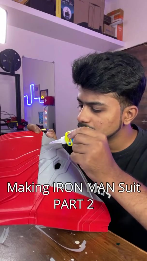 Building a 3D-printed Iron Man suit: DIY cosplay upgrade with LED eyes!