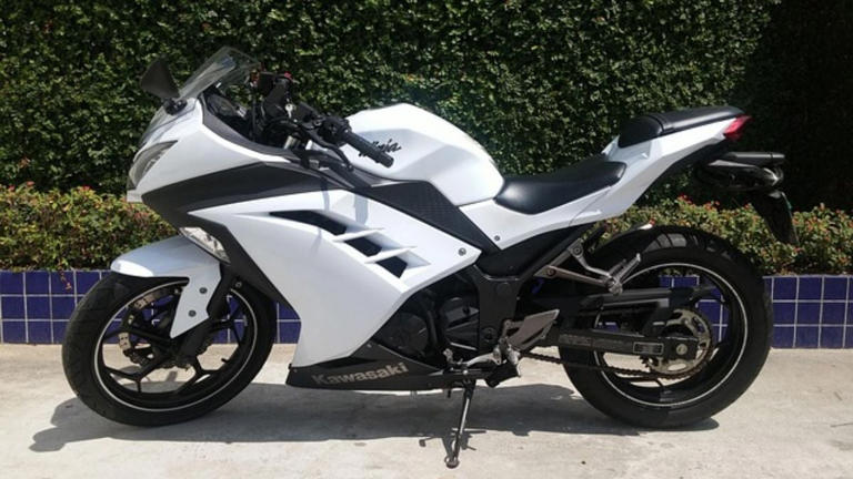 Kawasaki Eliminator 2026: cruiser sempurna untuk pemula, ringan, lincah ...