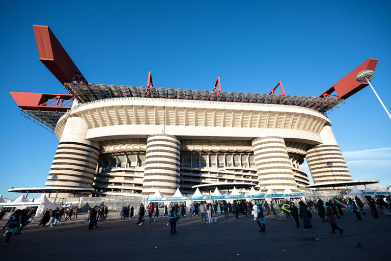 Inter Milan ease past Parma to go top of Serie A