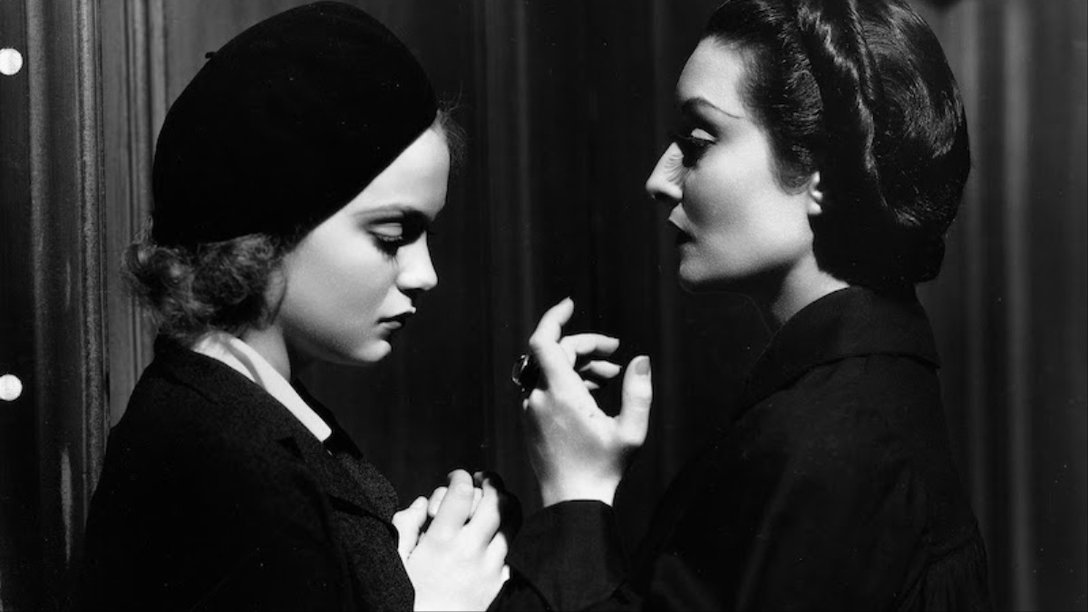How is it possible that a nearly century-old vampire movie is this gay?