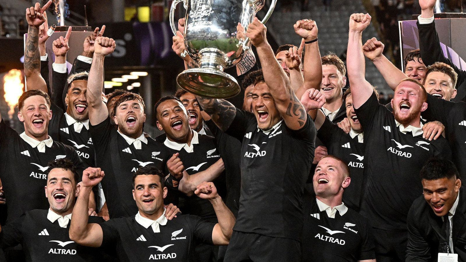 All Blacks close in on Springboks in World Rugby rankings after ...