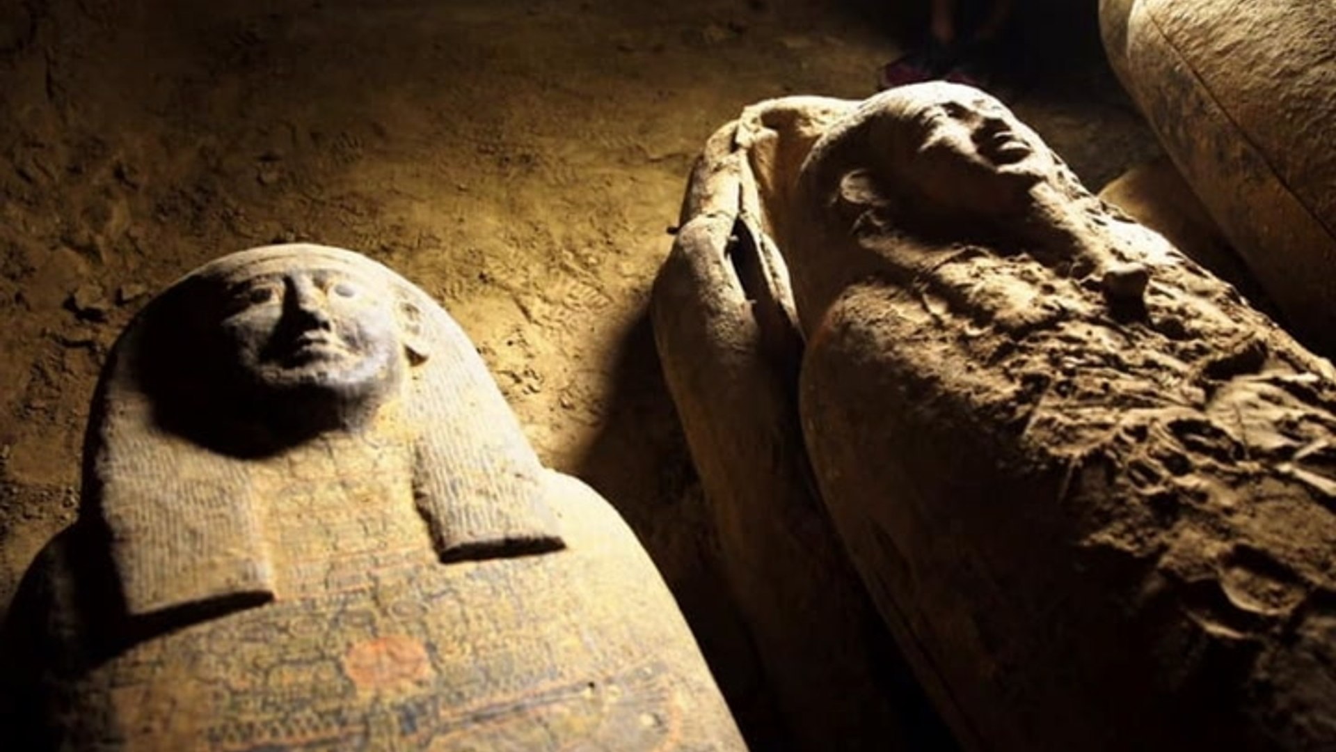 13 mummies' coffins unearthed in Egypt