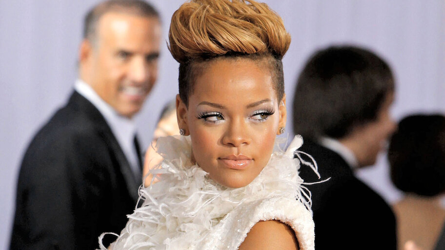 Rihanna tiết lộ có 170 ca khúc chưa phát hành sau 10 năm không ra album mới