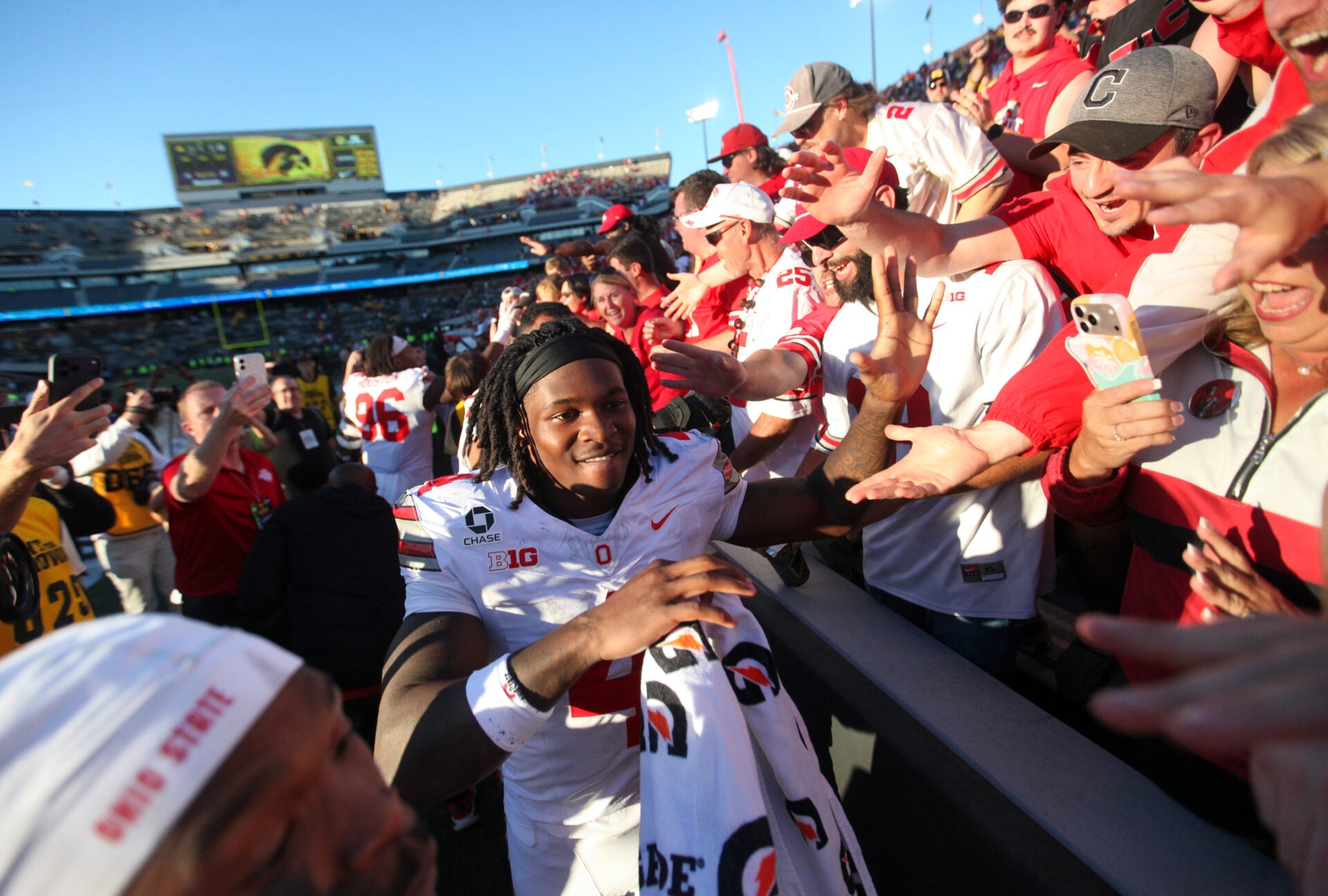 Robert Griffin III believes Jeremiah Smith has the potential to be ...