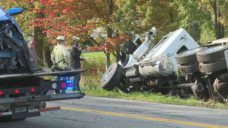 Tractor trailer crash leads to road closure in Hamlin