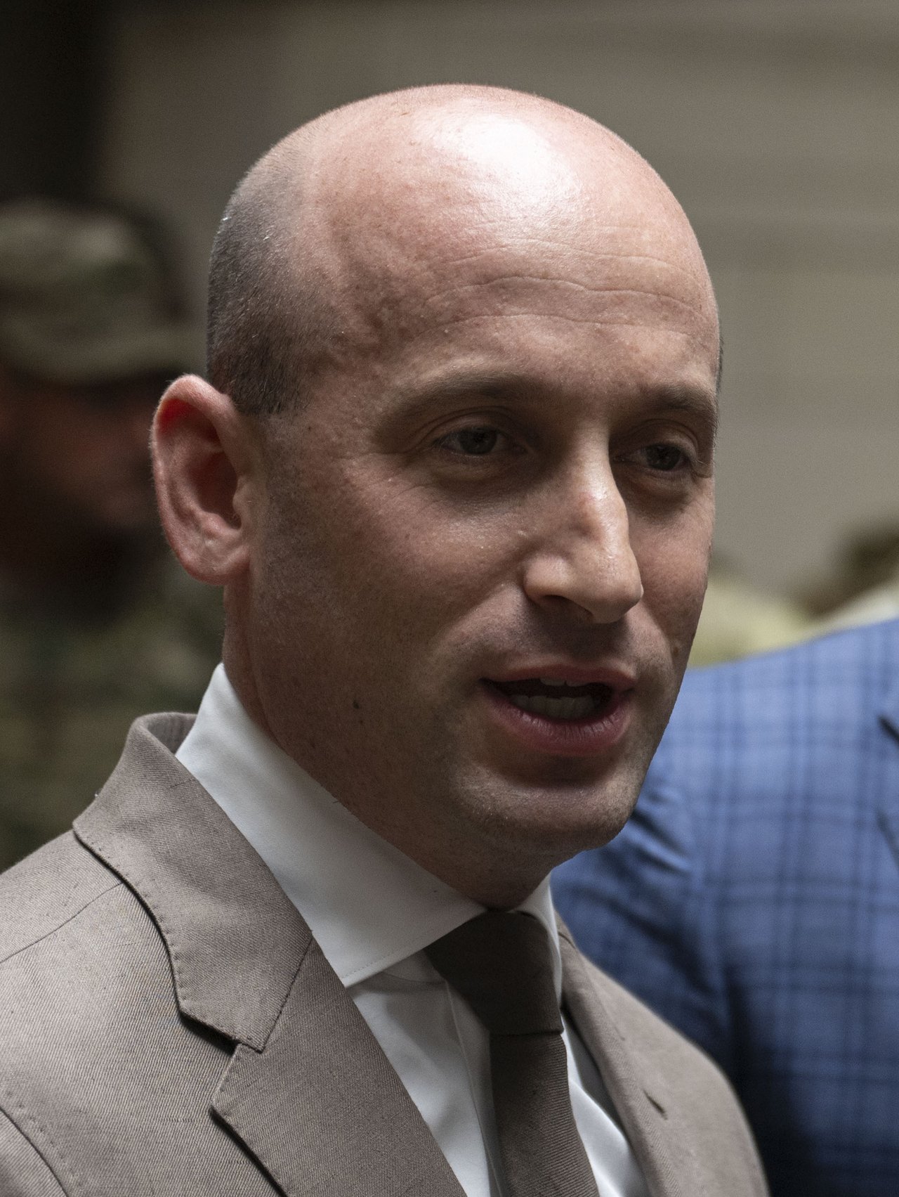 Contractor alleges Stephen Miller demanded inhumane ICE detention centers