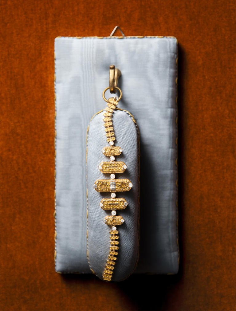 Chanel's new high jewelry collection takes its cues from Coco's Paris ...