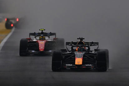 Lewis Hamilton calls for Singapore track changes: 