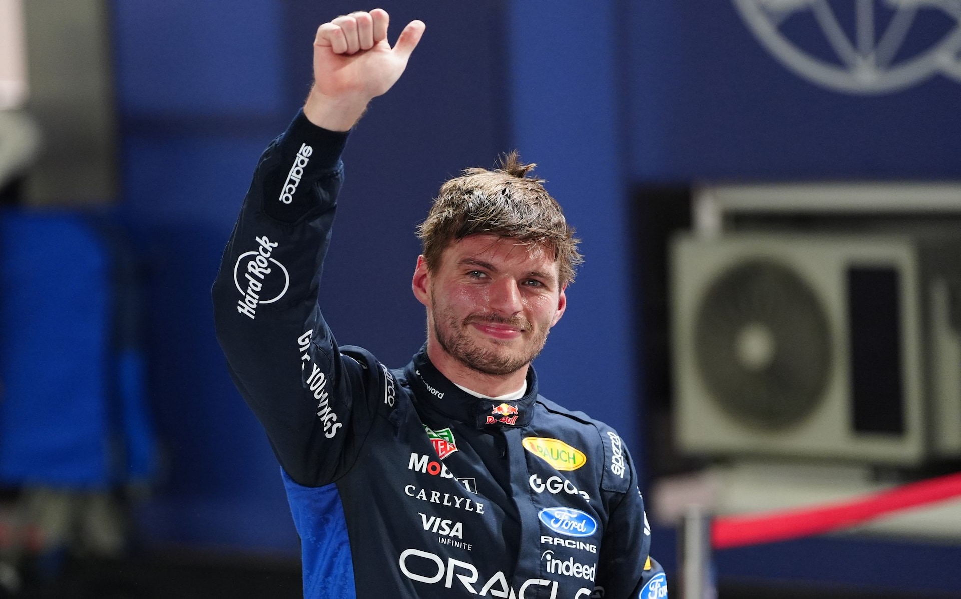 Verstappen back to his best as Singapore GP pole follows sprint win