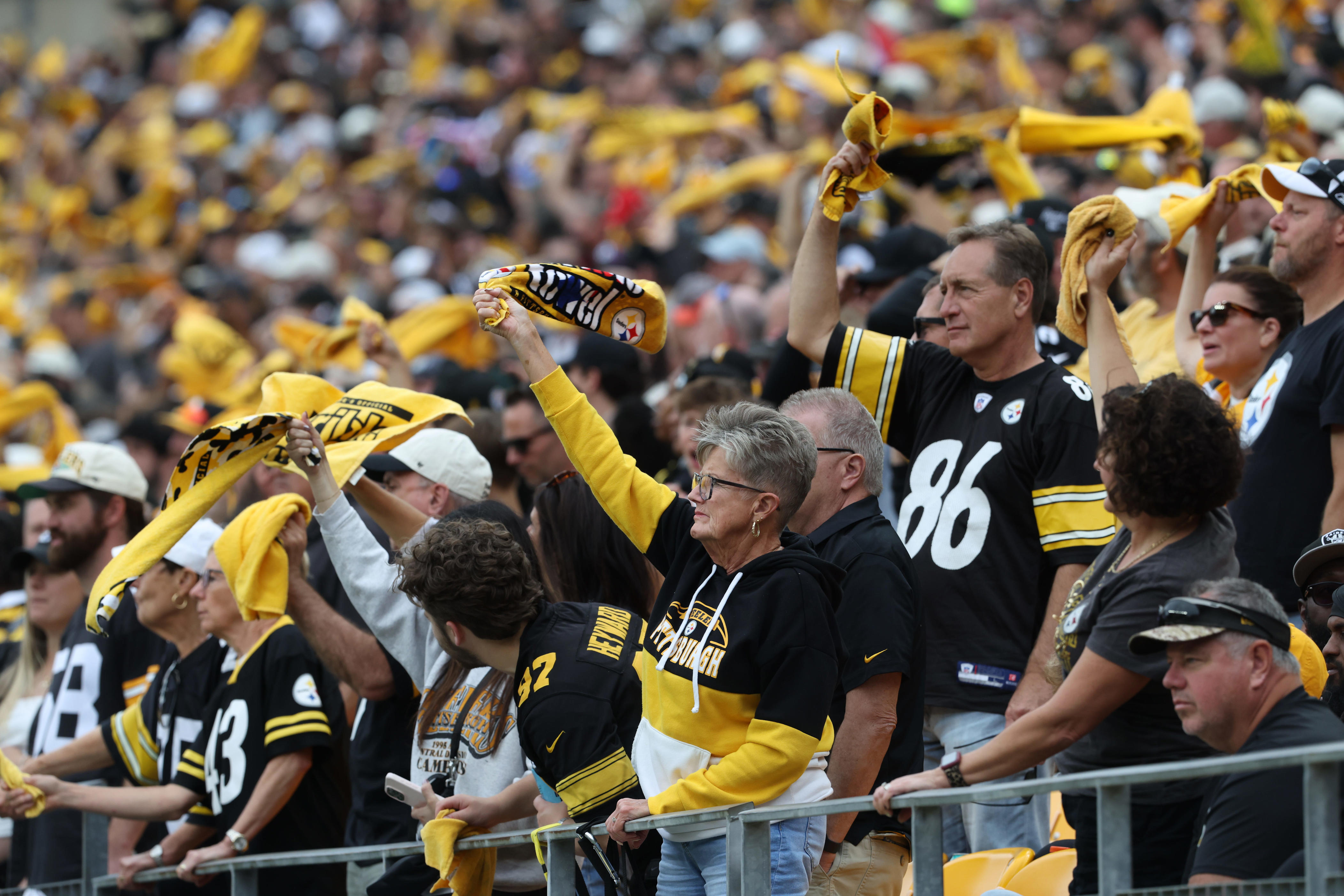 Steelers cancel fan event in Paris due to safety concerns