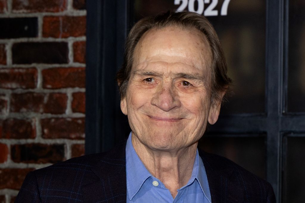Tommy Lee Jones reaparece meses después de la terrible pérdida de su ...